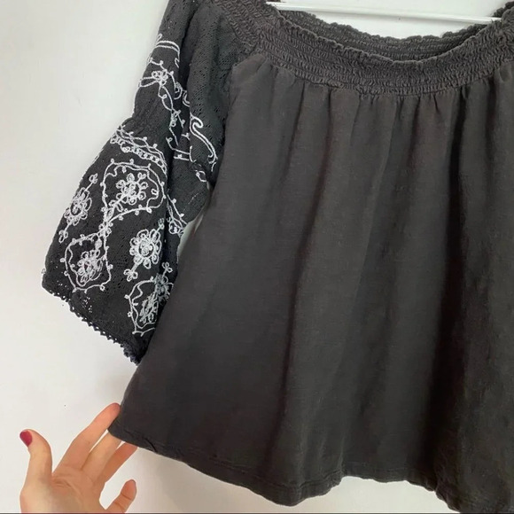 Free People Off Shoulder Embroidered Jersey Blouse Small Lace Bell Half Sleeve - Picture 3 of 11